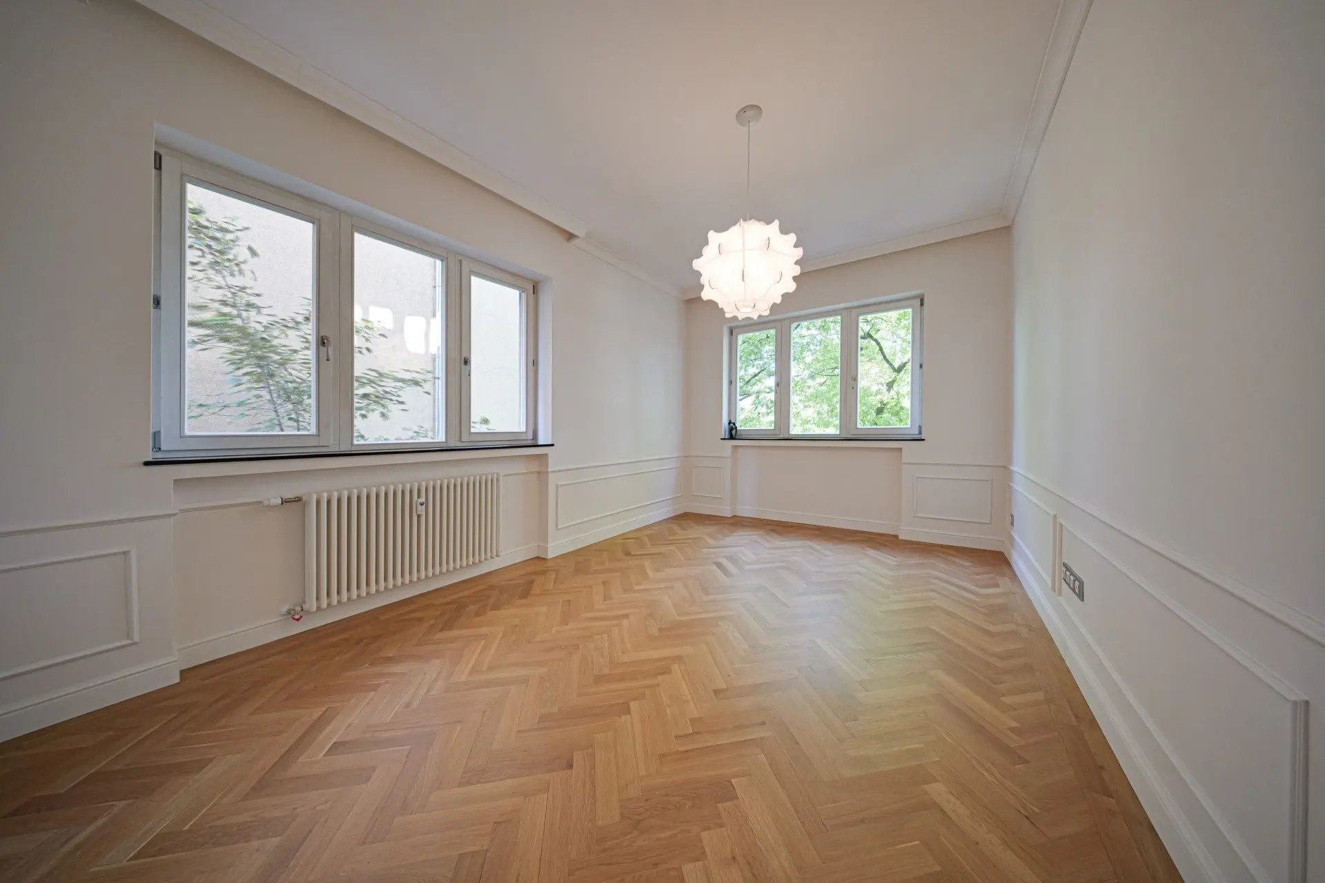 Exclusive apartment for sale in close proximity to the National Assembly