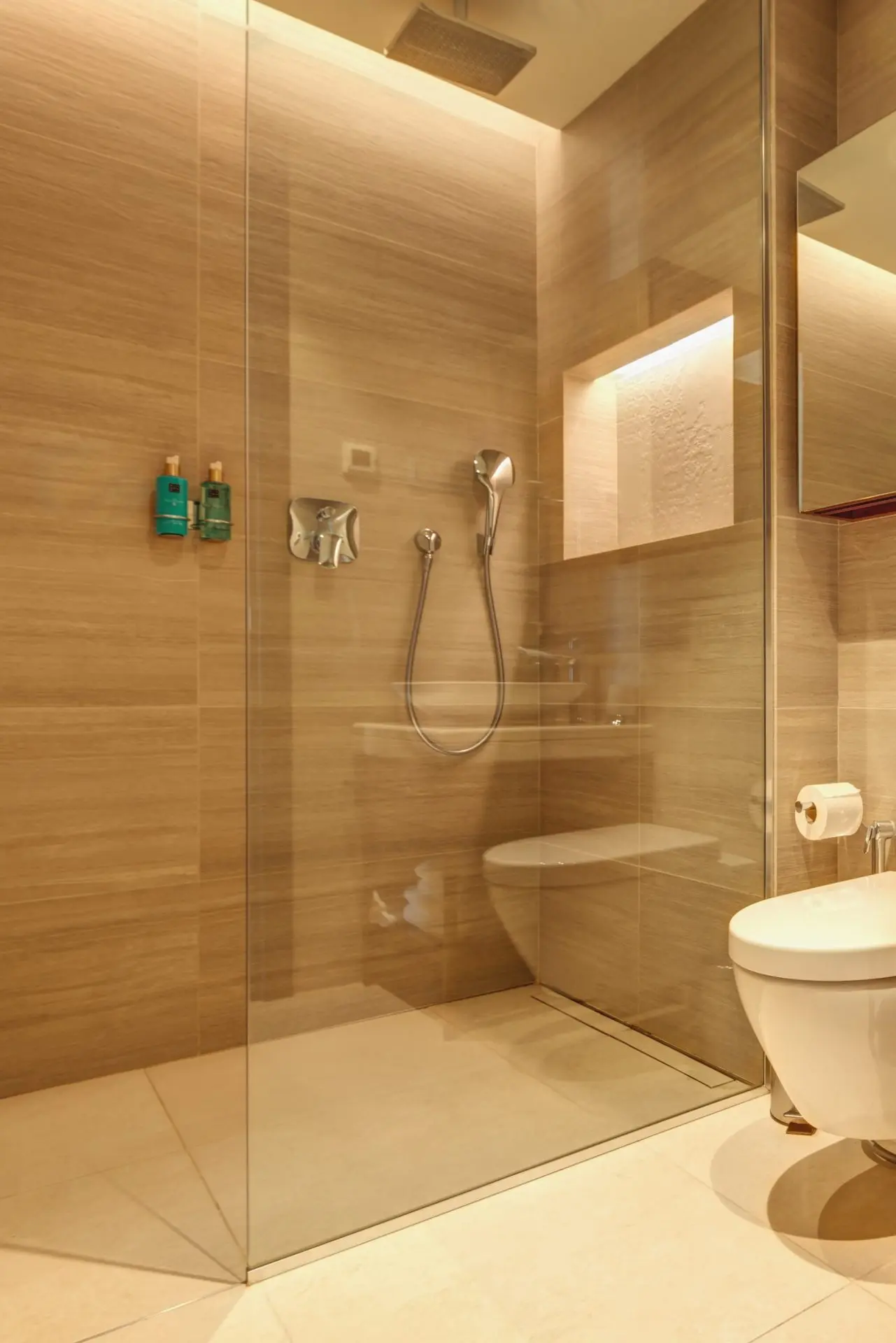 d7ba035ae7b48b90eb5ee123ddfe29c1ab8499930cd5b634c8cc3386f4dae366688748500aea7 Elegant two-bedroom apartment in Marina Residence