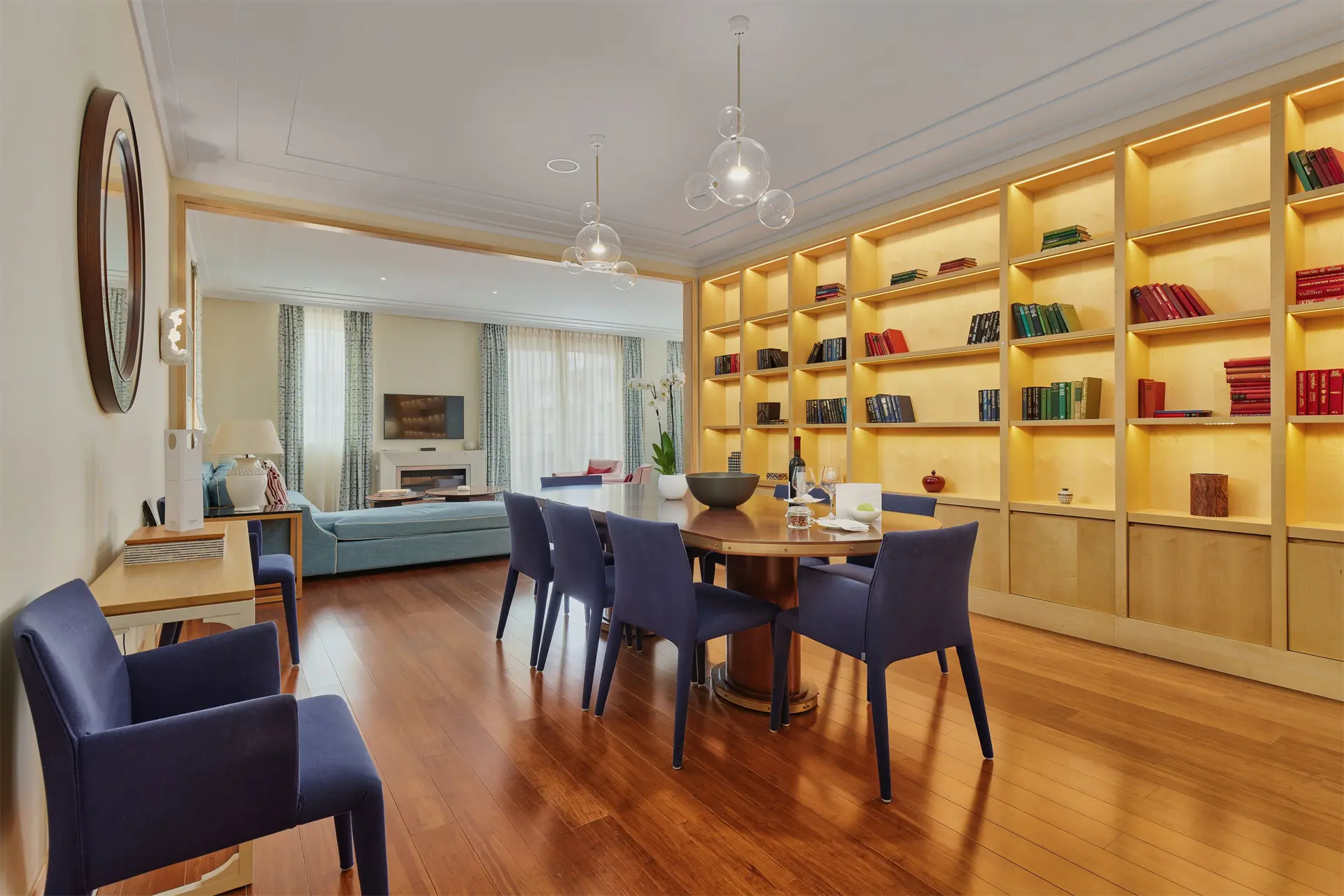 d844cb6d-120c-4bea-bce5-cb9de8dbeeb0 Three-bedroom apartment at Aqua residence available for sale