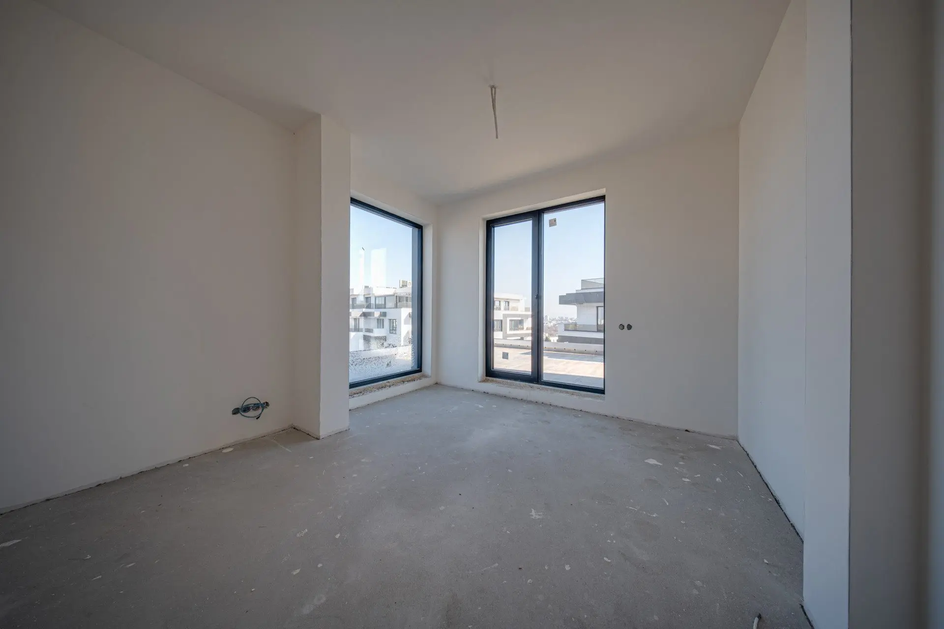 d86cff7a79fc7374f8269207b2f27074 Penthouse with panoramic views in a new luxury building in Krastova Vada for sale