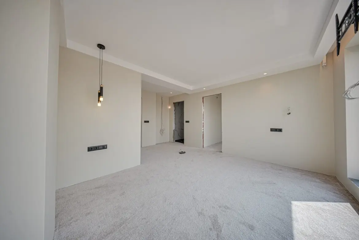 Spacious apartment with amazing views of the city in the Center for sale