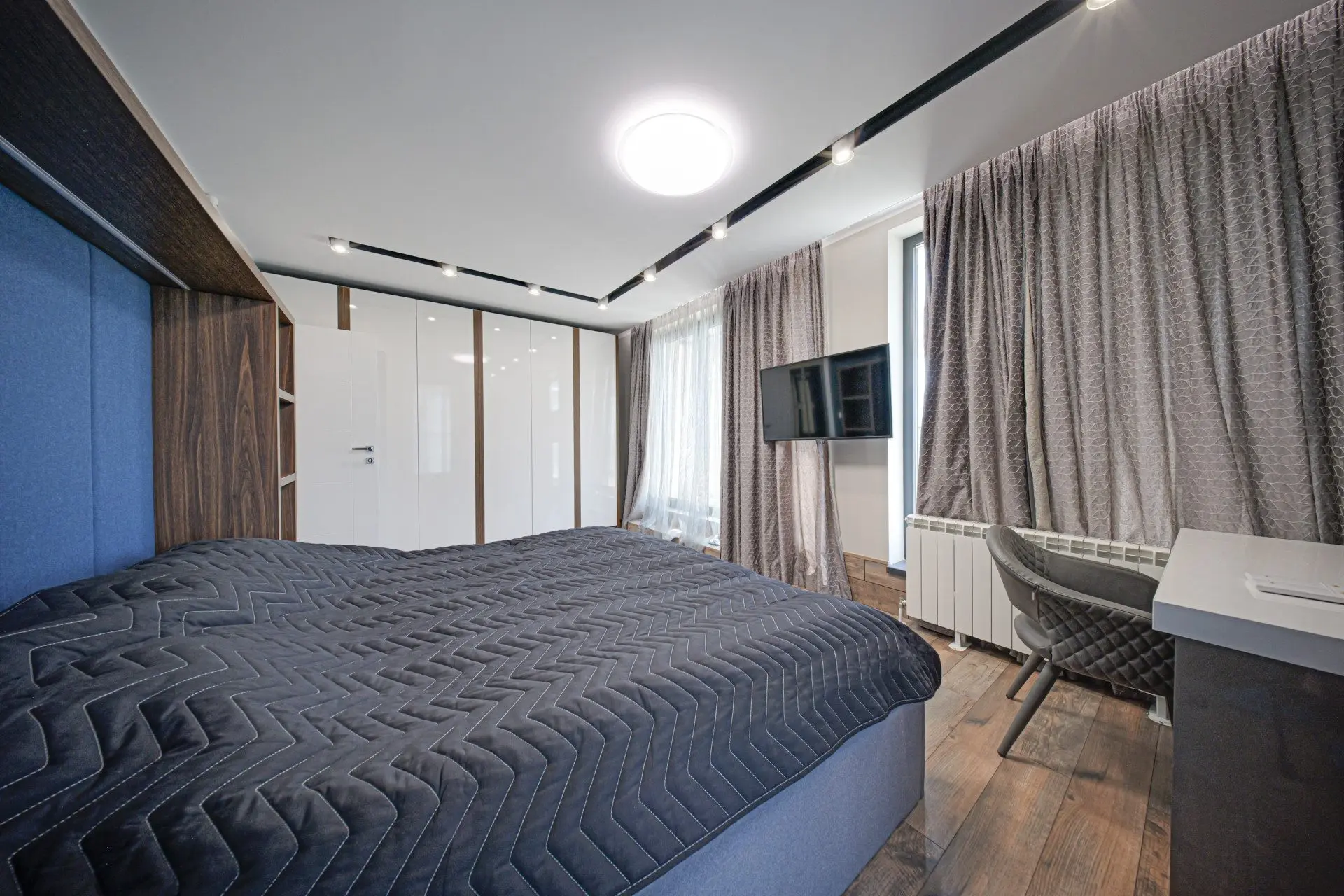 Exclusive three-bedroom penthouse with wonderful views in Krastova Vada