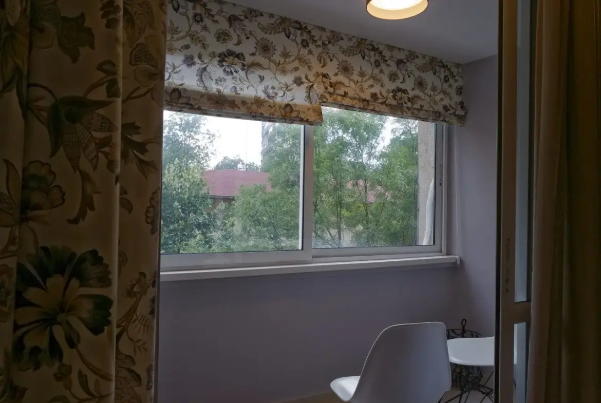 Spacious three-room apartment in Strelbishte for sale