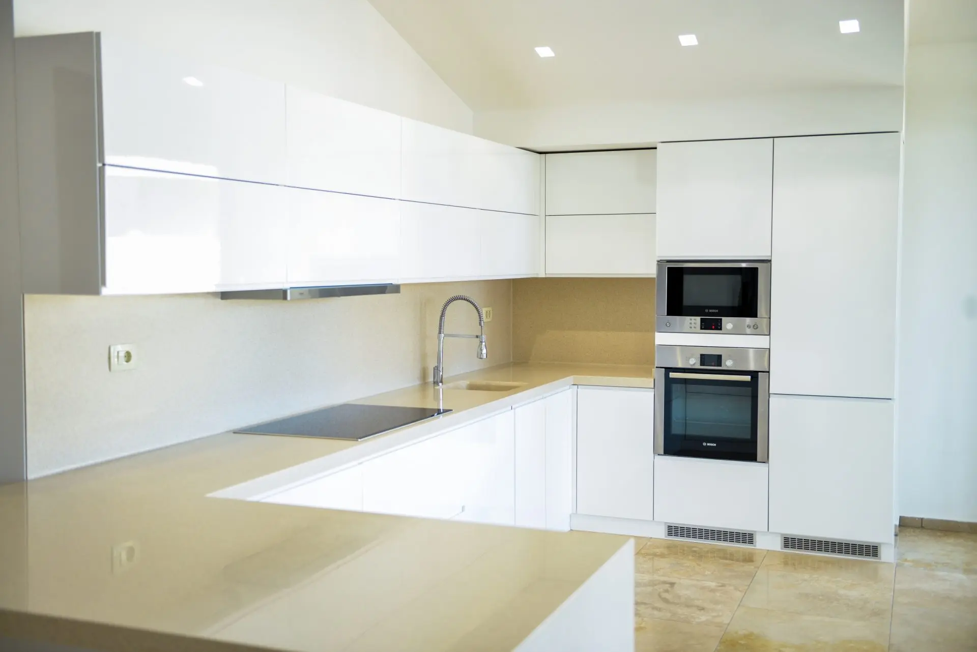 3-Bedroom Apartment in Pod magistralom, Budva