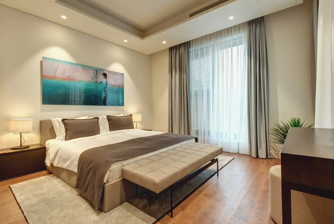 Elegant two-bedroom apartment in Marina Residence