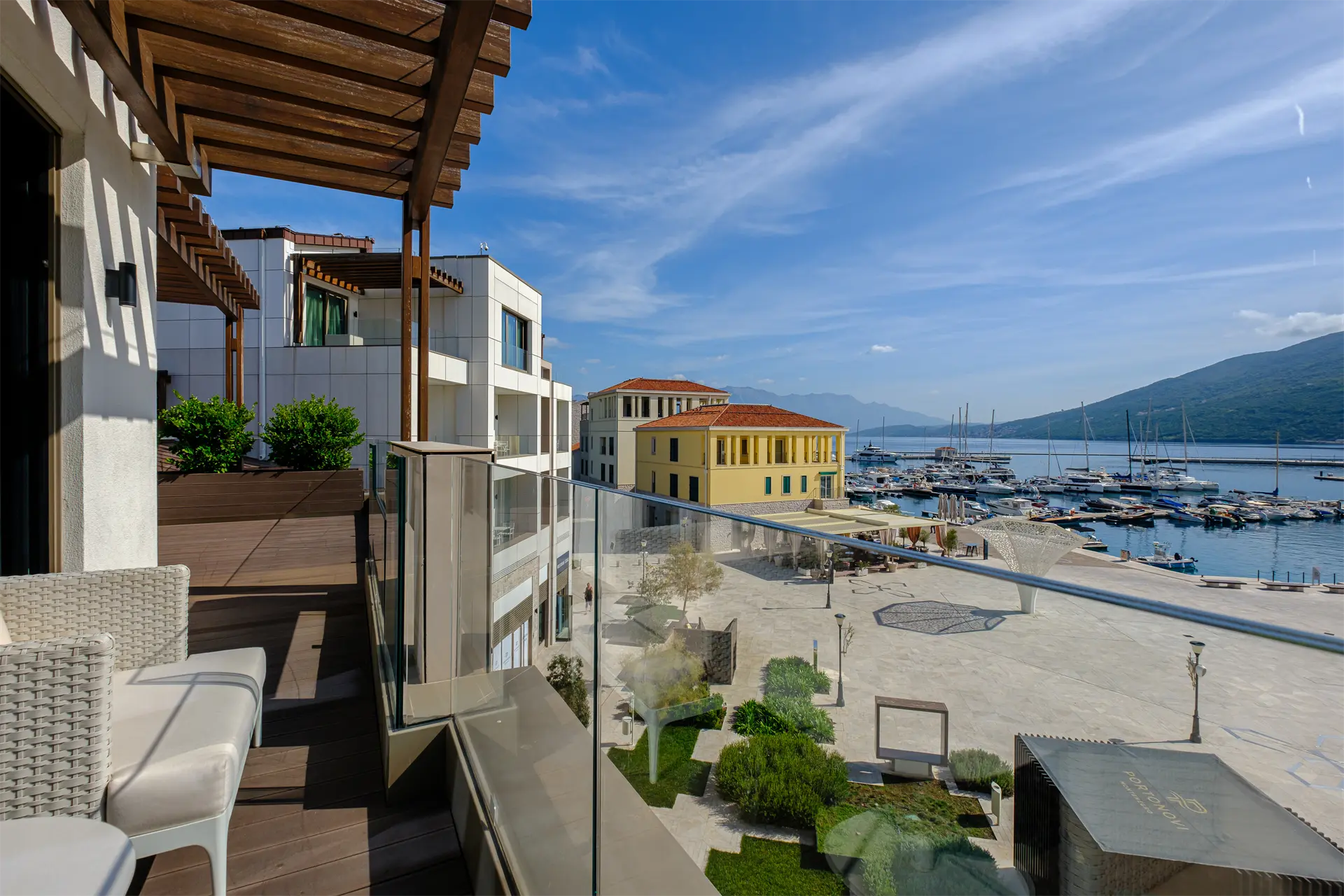 de4c60bde35670f4b7f82532b9b60b09 Modern two-bedrooms apartment at Marina residence, Portonovi