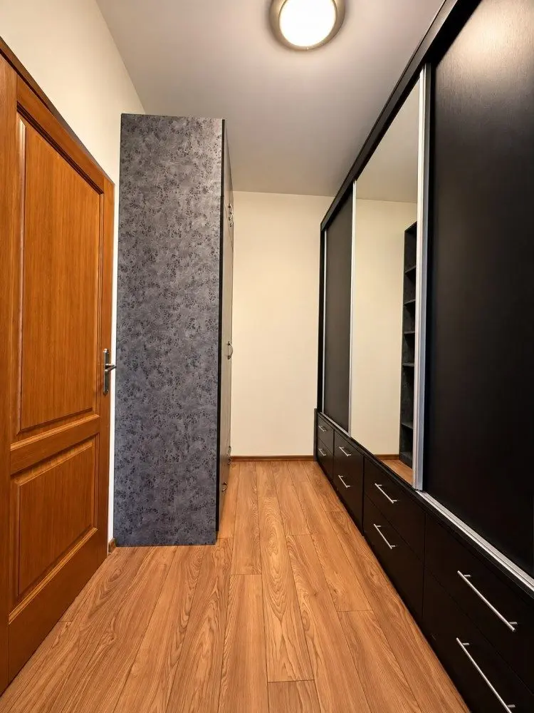 Bright 4-room duplex in Iancu Nicolae area, near the forest and International Schools, Bucharest
