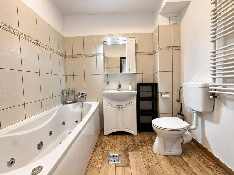 Bright 4-room duplex in Iancu Nicolae area, near the forest and International Schools, Bucharest
