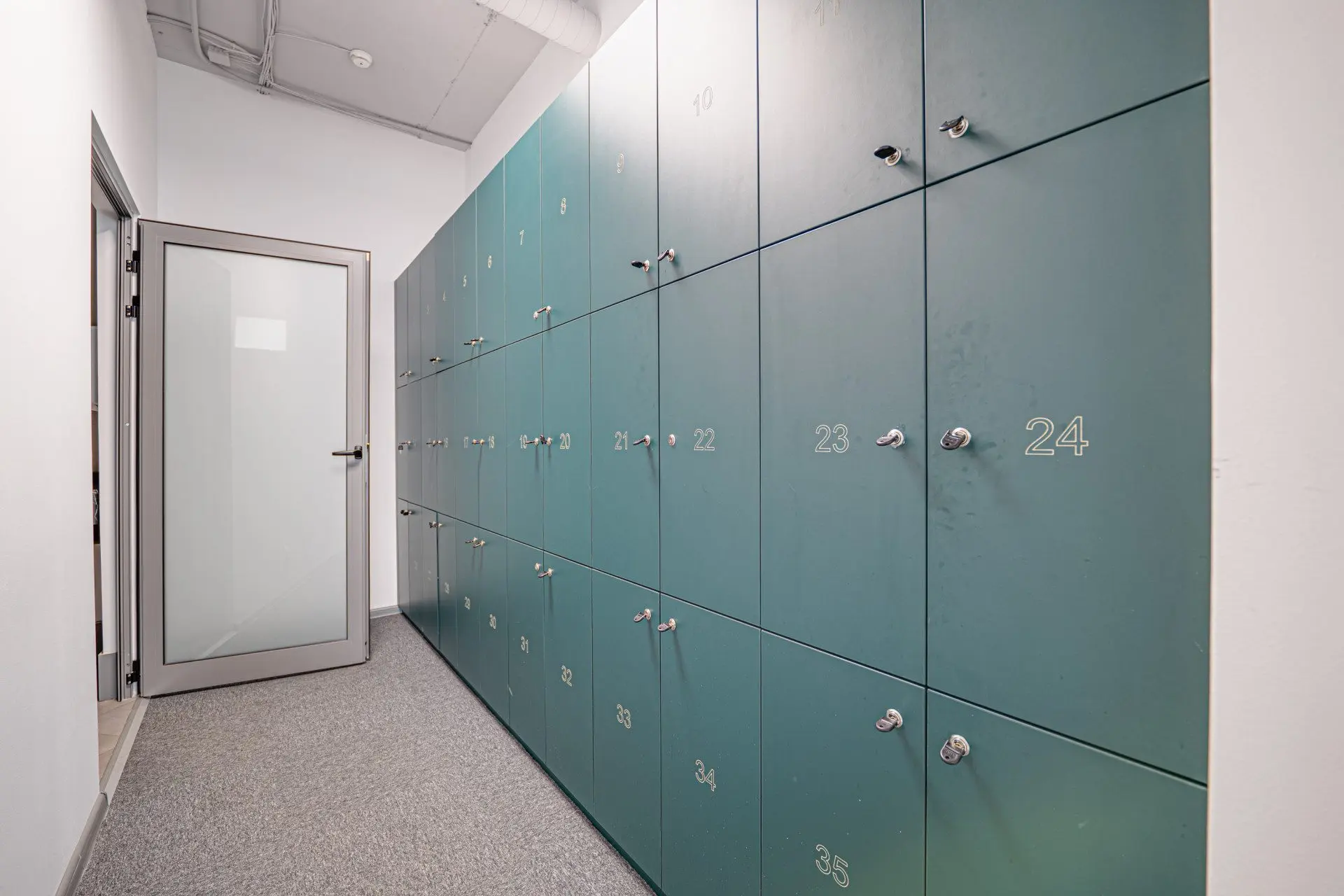 Representative office in a modern office building on Bulgaria Blvd. for sale