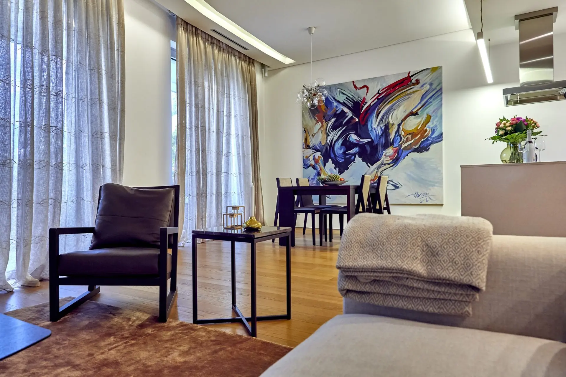 Luxurious one bedroom apartment