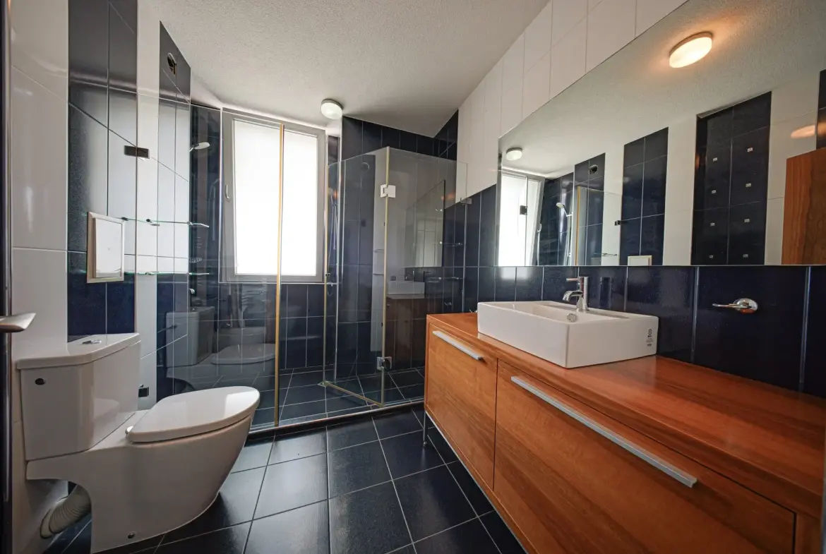 Luxurious penthouse with stunning views in Krastova Vada for sale