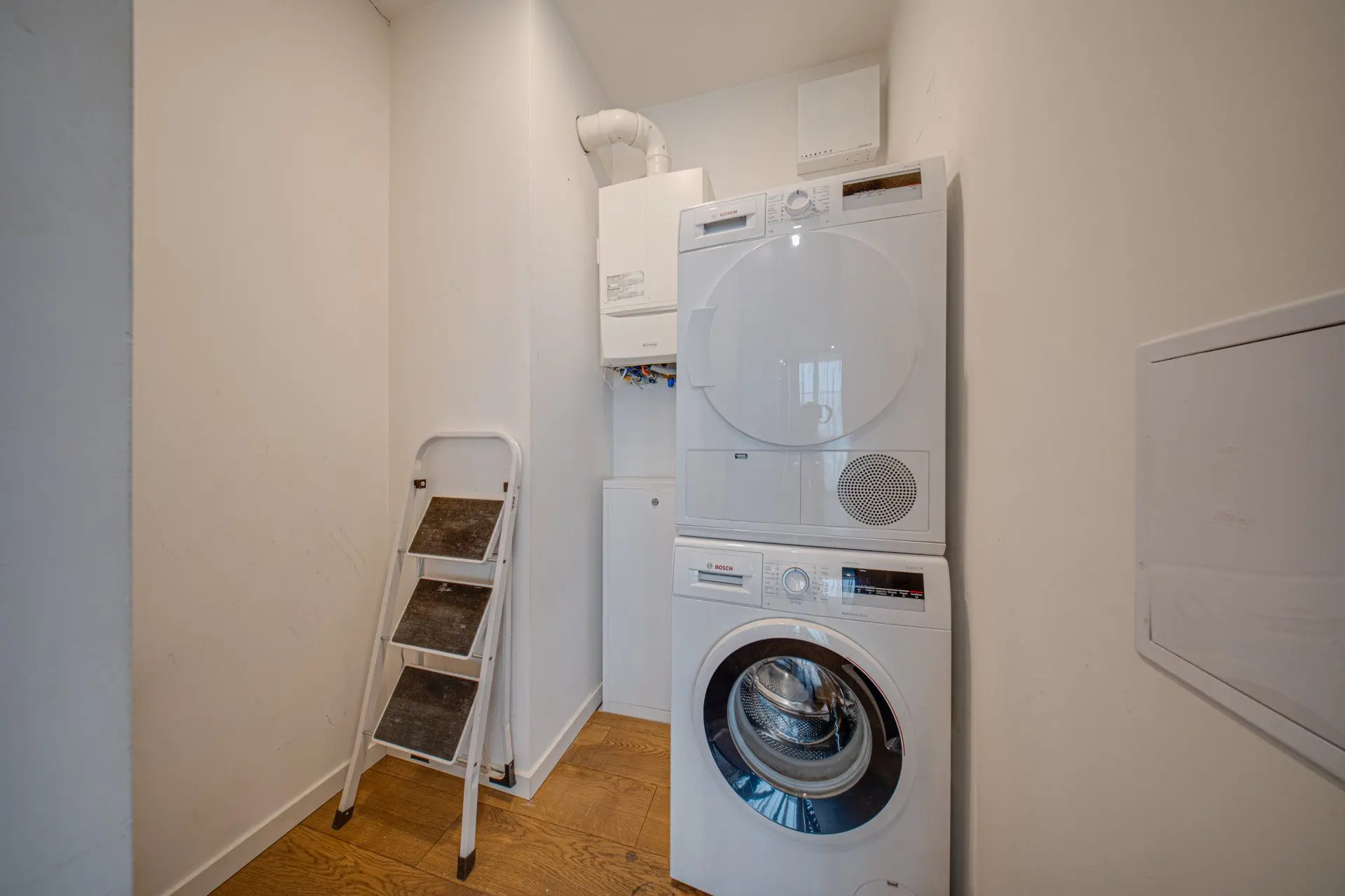 Designer two-bedroom apartment in the prestigious A3 building on Bulgaria Blvd. for sale