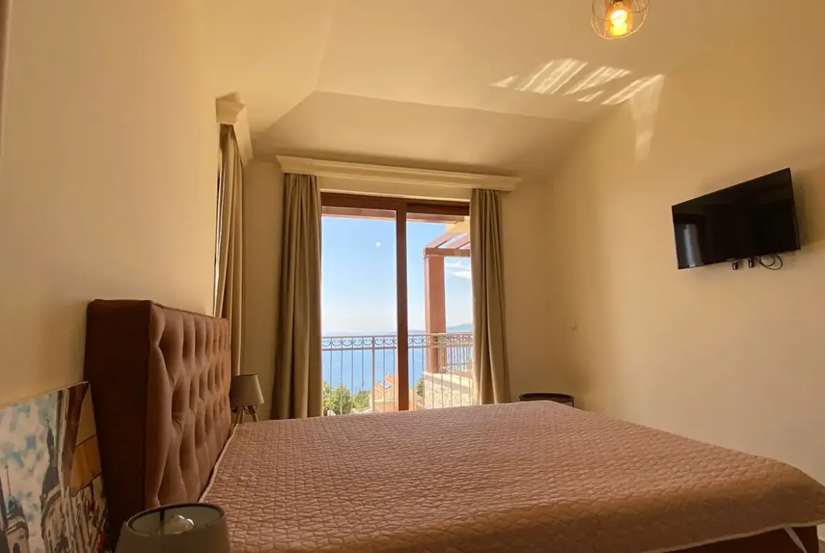 Exceptional four bedrooms villa