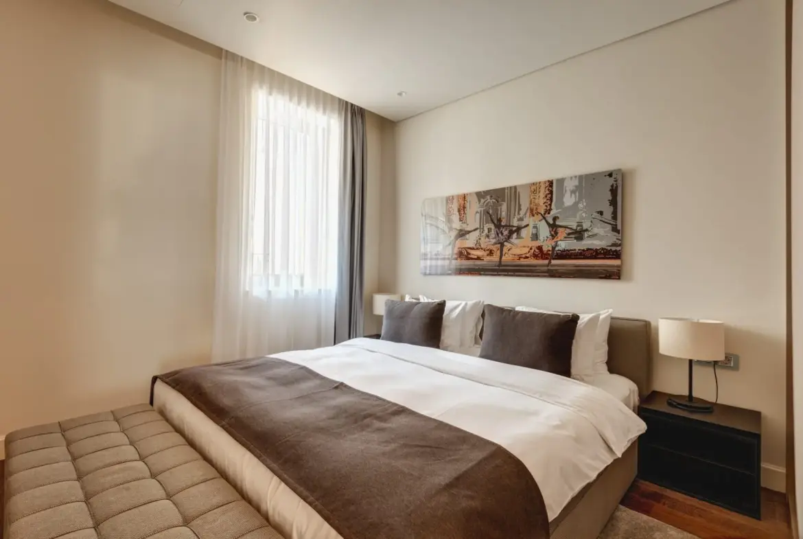 Elegant two-bedroom apartment in Marina Residence