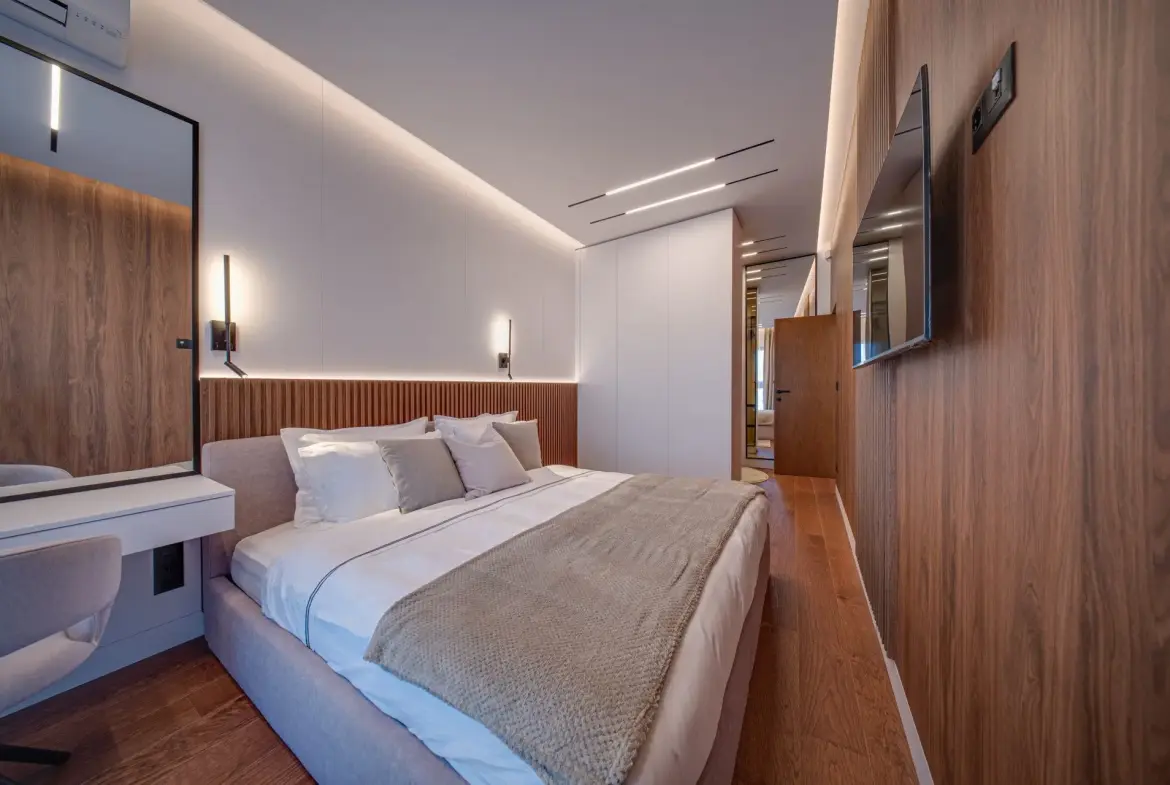 Stylish two-bedroom apartment in the emblematic building in Iztok district for sale