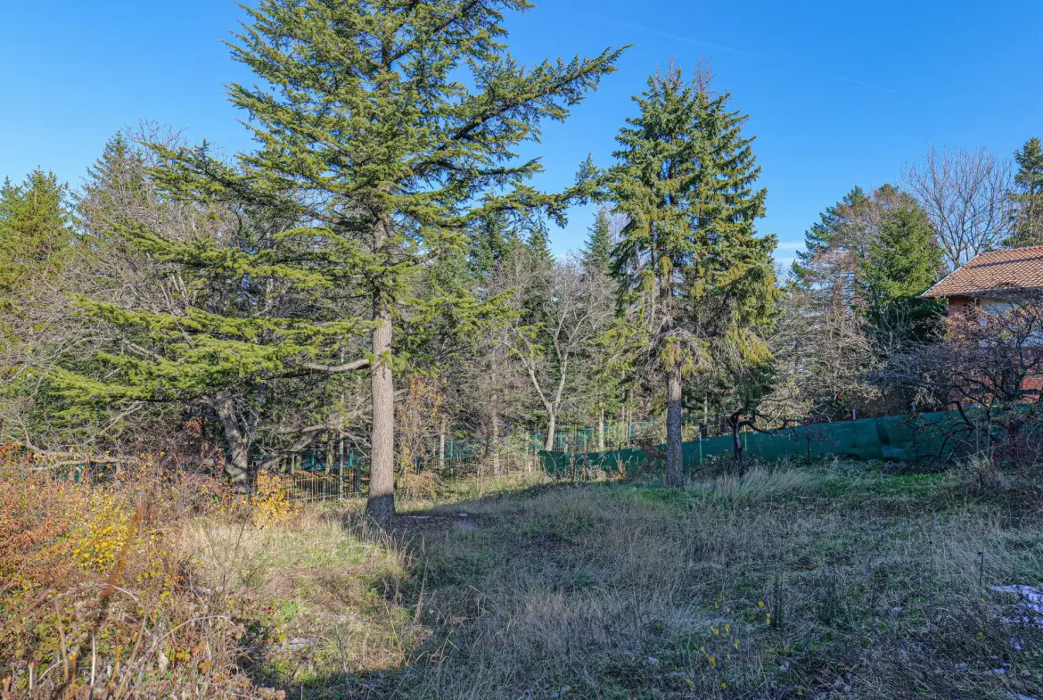 Plot in Boyana with a great location for sale