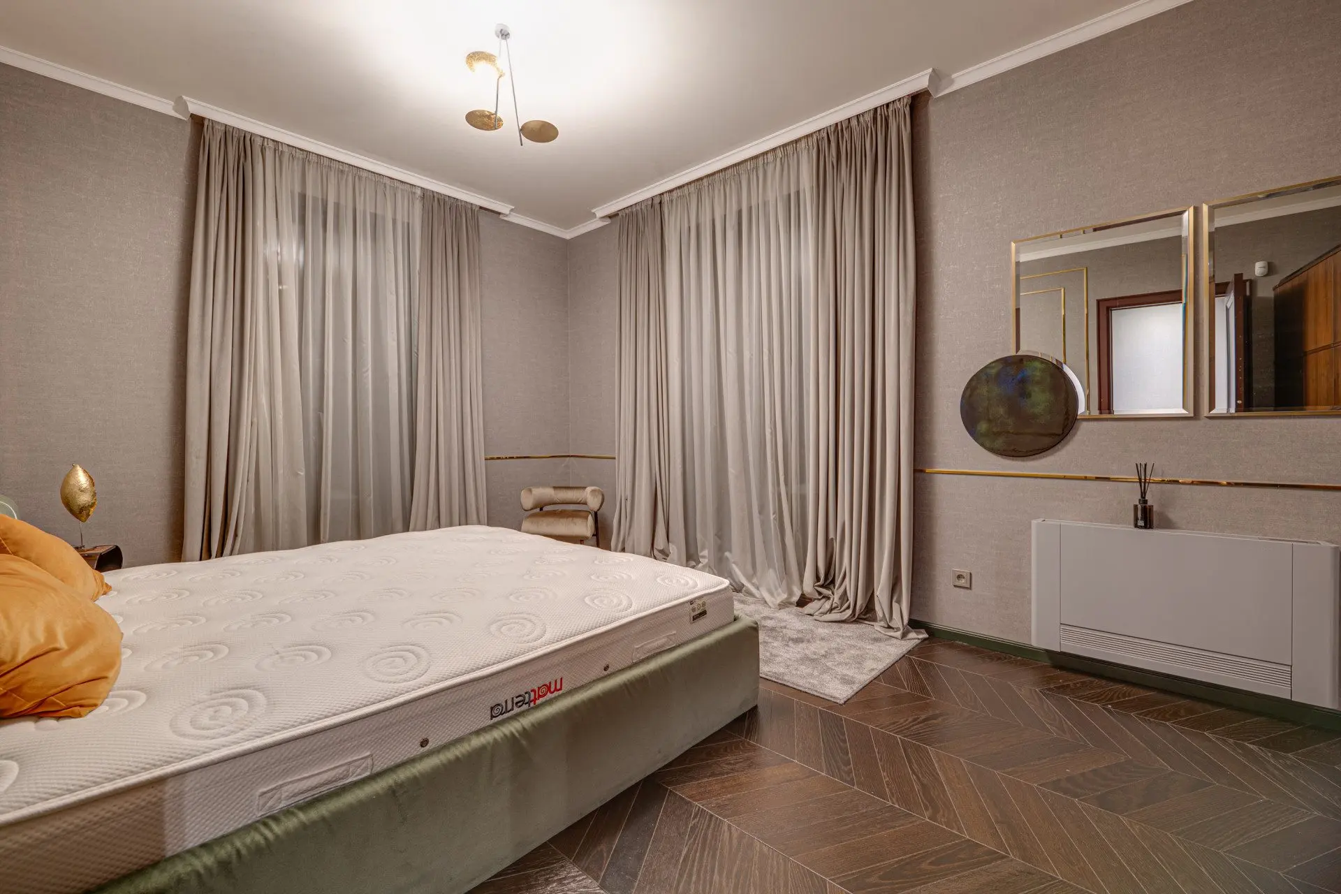 Impressive residence in an iconic building in Lozenets