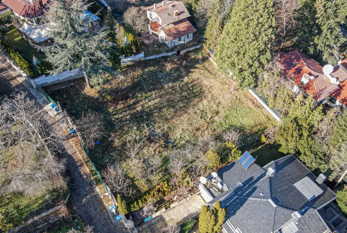 A plot of land in the most prestigious and desirable part of Boyana quarter
