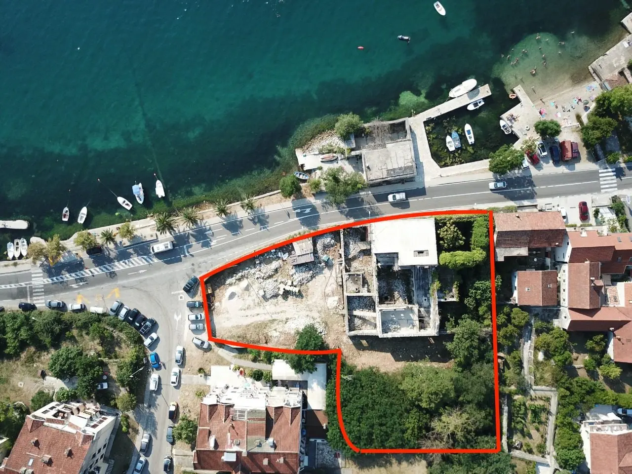 Construction site for sale, Risan