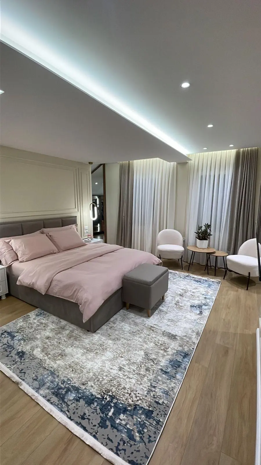 f3409f7f-5ccb-4ed1-804a-4d0b74ebf28e 3-Storey Villa for Sale in New Boulevard Area, Tirana | 280.70 m² Land Plot