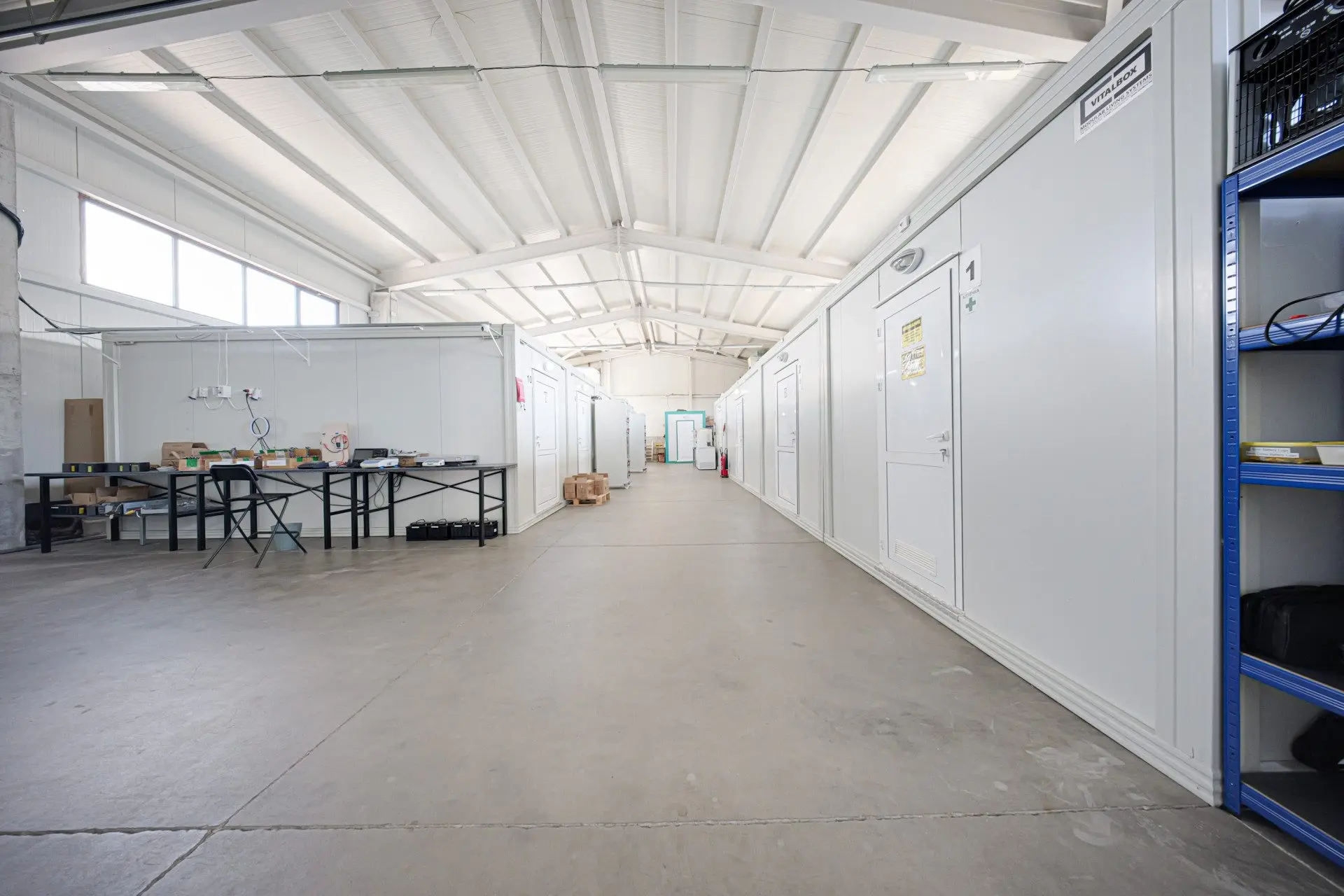 Mixed use office building in the village of Lozen for sale