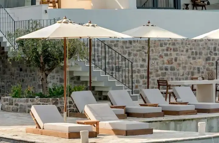 Luxury Villa The Two with private beach