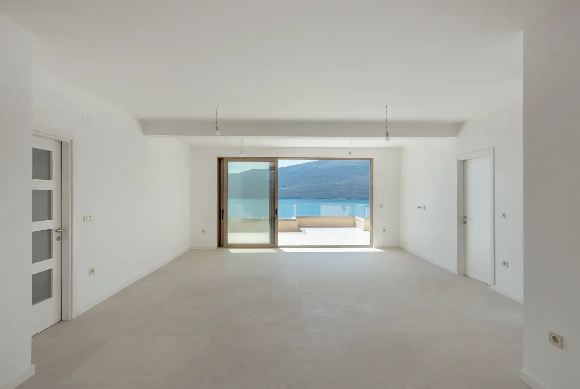For Sale: Three-Bedroom Penthouse in Baošići, Herceg Novi.