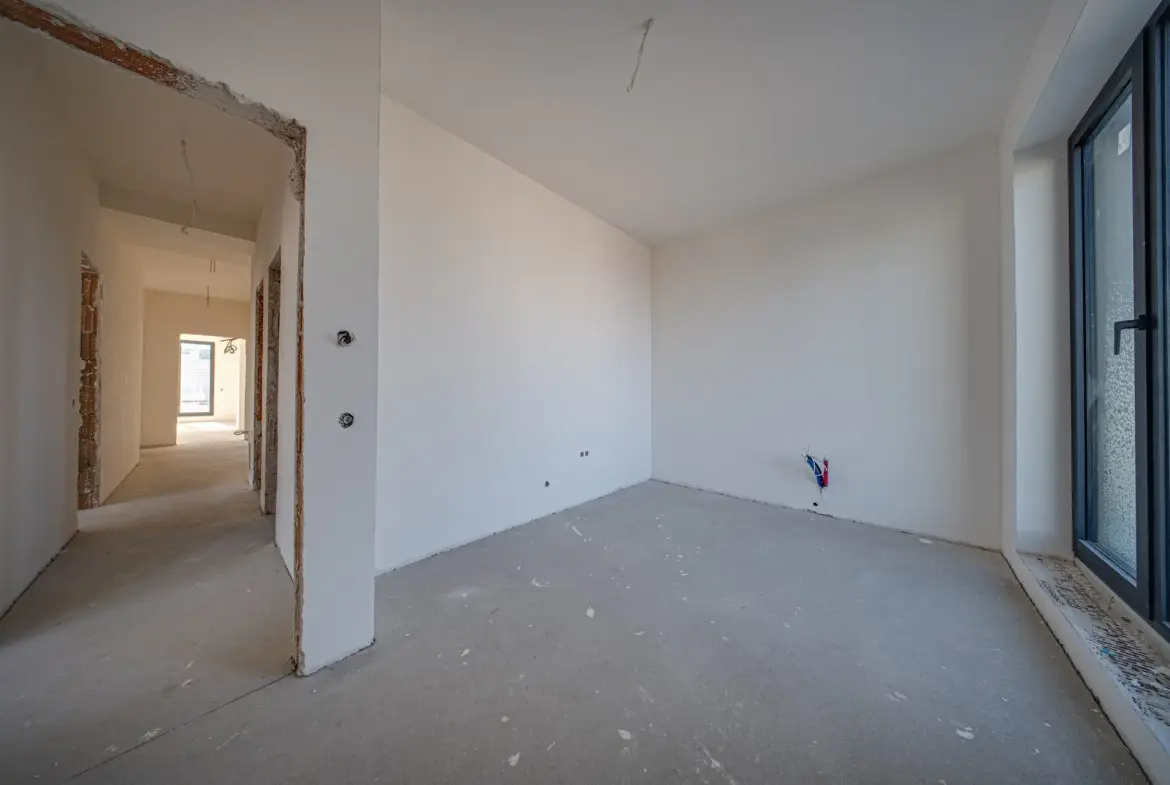 Penthouse with panoramic views in a new luxury building in Krastova Vada for sale