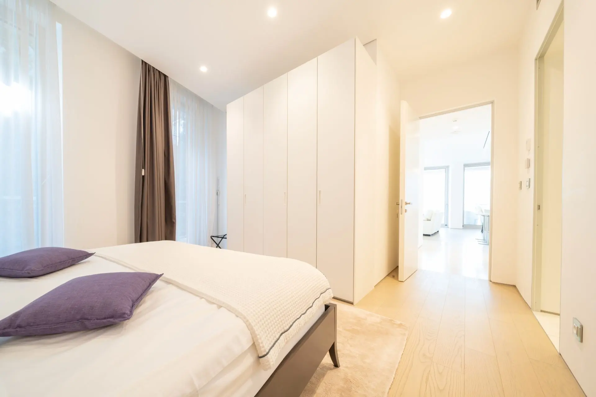 Seaside two-bedroom apartment