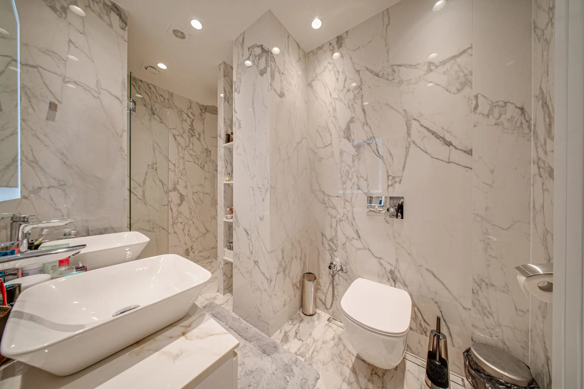 fad7f1df60716ba7d5c74f7a672556d7 Luxury four-bedroom apartment in Residential Park Sofia for sale