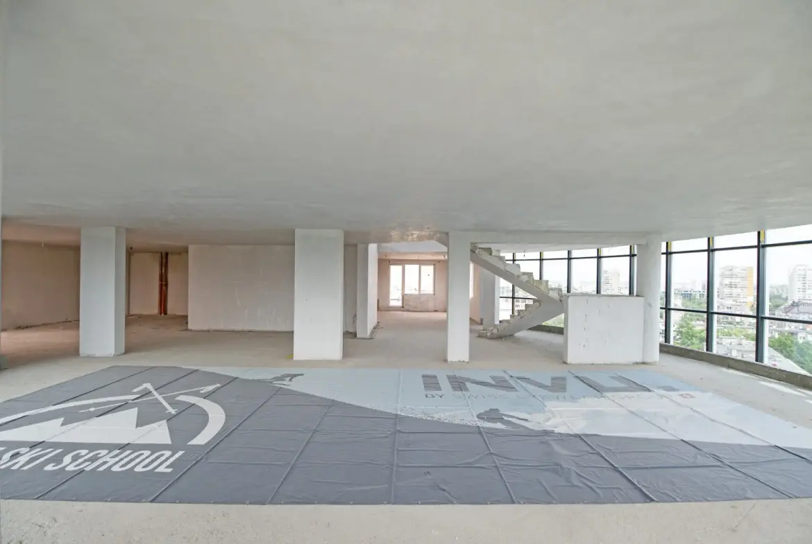 Spacious floor of a business building located in Hadji Dimitar district