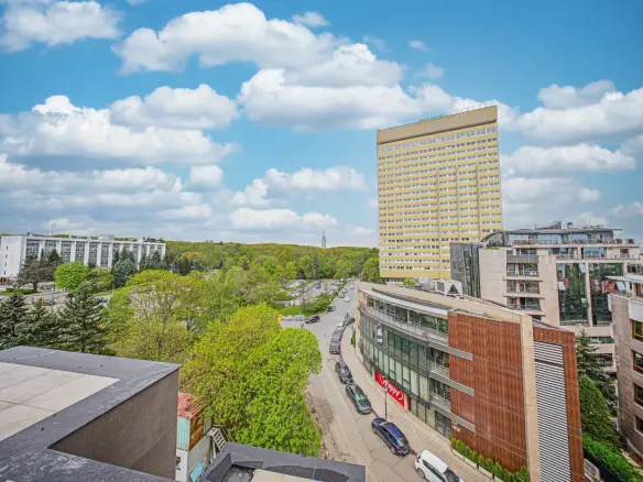 Premium penthouse with unparalleled panorama, space and views in an unparalleled boutique building in Iztok district