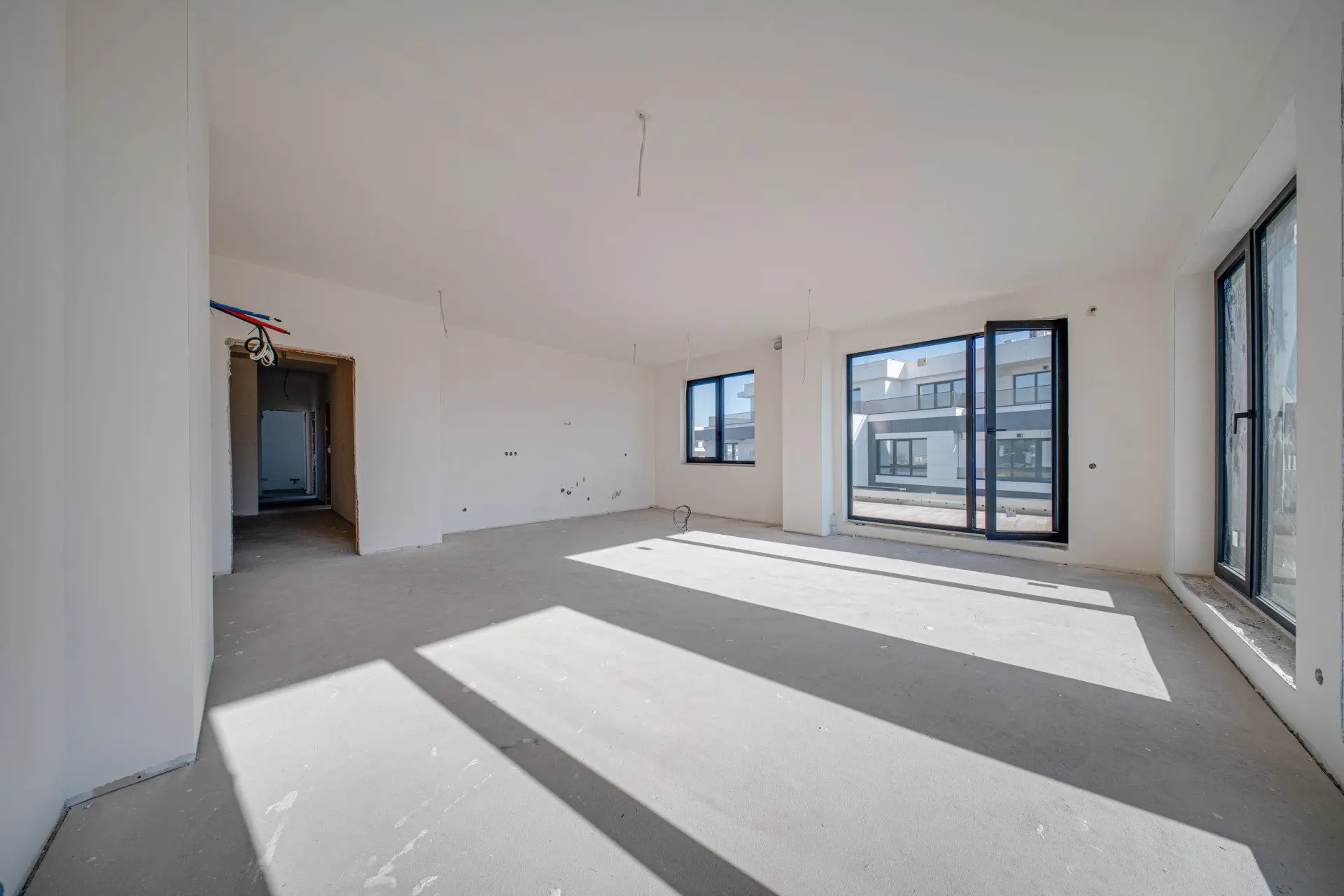 fceca3d7cddb59f51533293919b8de4a Penthouse with panoramic views in a new luxury building in Krastova Vada for sale