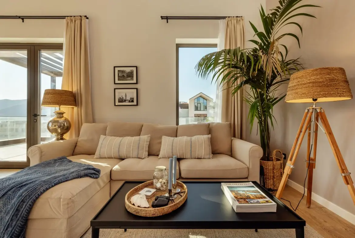 Sea View Penthouse in Boka Place, Porto Montenegro