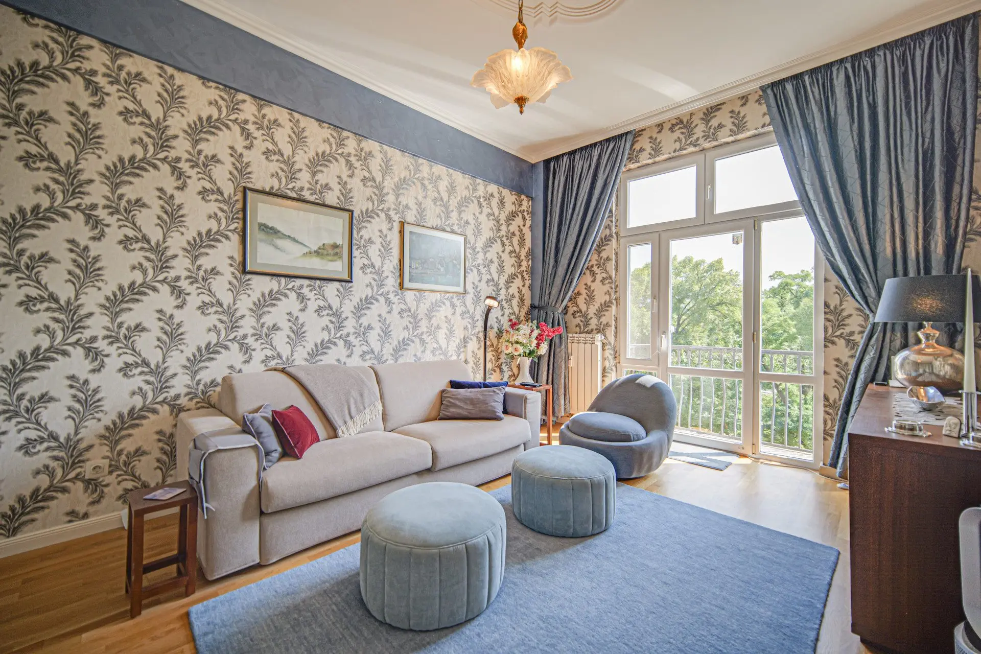 fd3a62ca92a6aa2b420b3d9b8dd859bc Elegant apartment with panoramic views in the heart of Sofia for sale