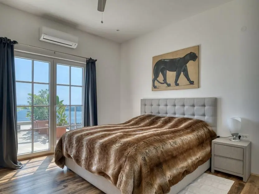 Two premium villas with sweeping Adriatic views near Herceg Novi