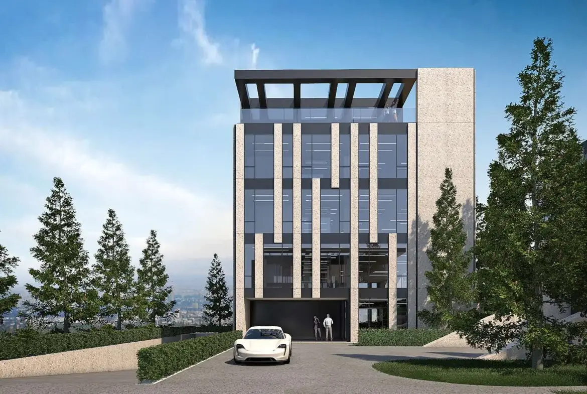 Modern office building next to the Ring Road for sale