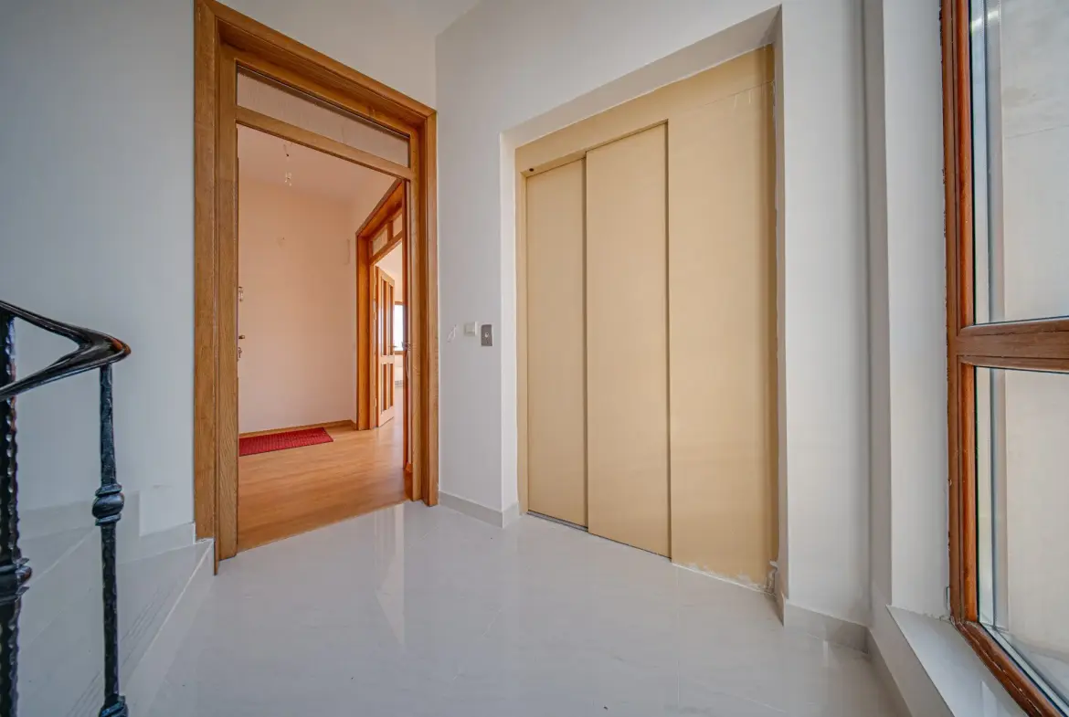 Exclusive building with panoramic views and the possibility of individual sales