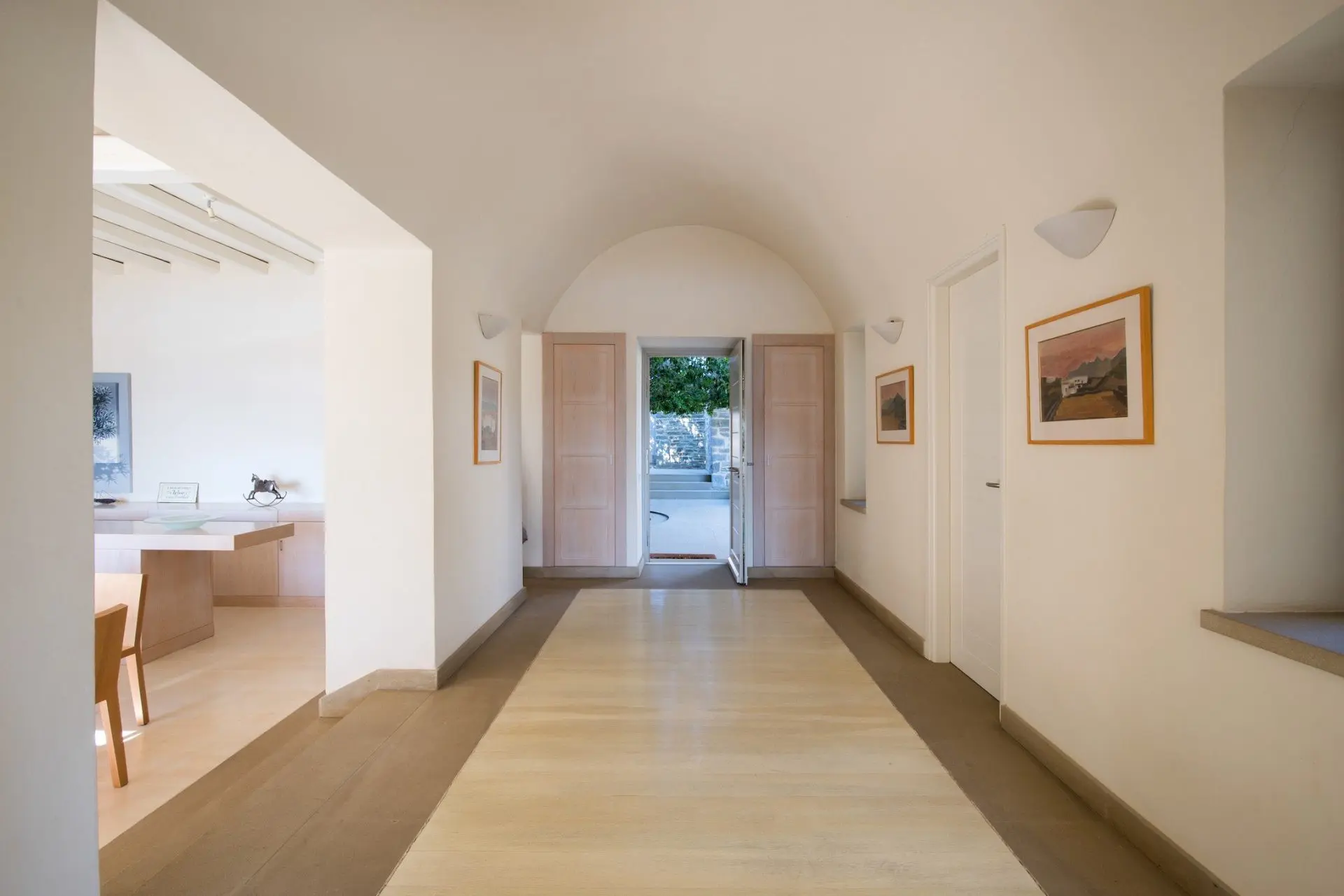 Whispers of the sea – House in Paros