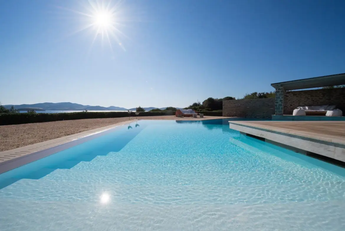 Whispers of the sea – House in Paros