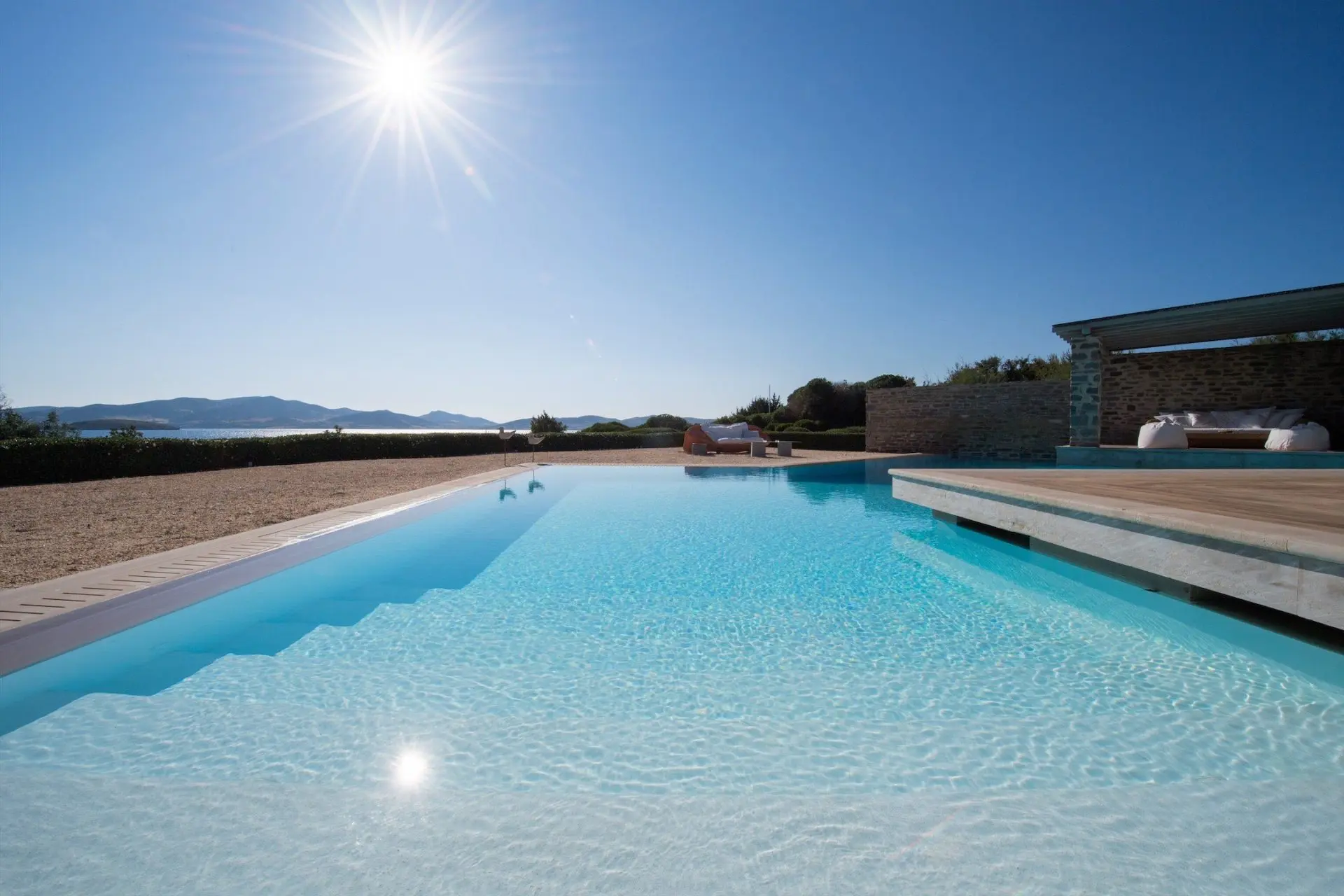 Whispers of the sea – House in Paros