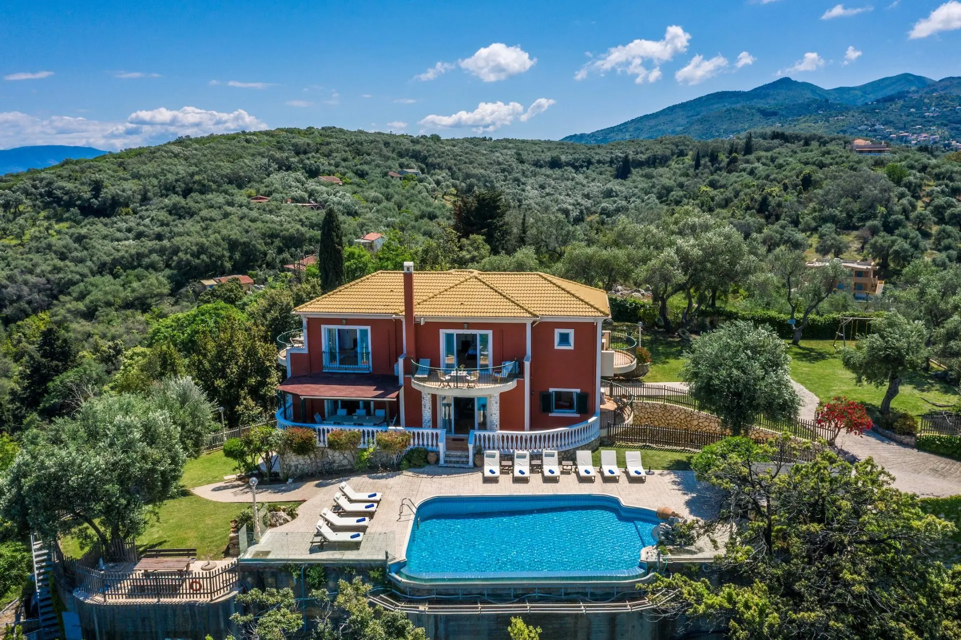 greece-sothebys-international-realty-pasithea-corfu-58-2019-05-24_13-14-33_914913 Pasithea – House in Corfu