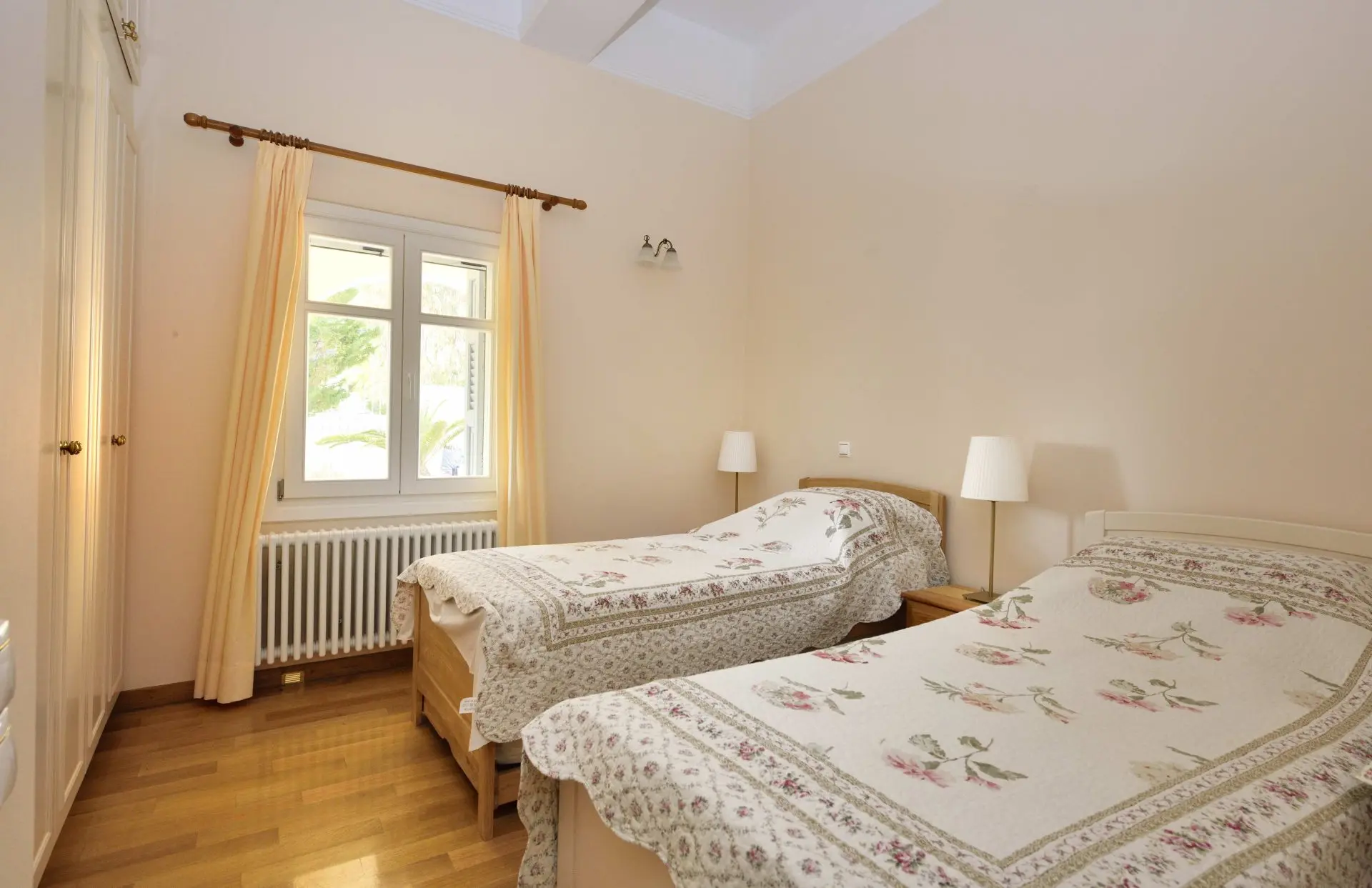 Majestic Ambience – House in Syros