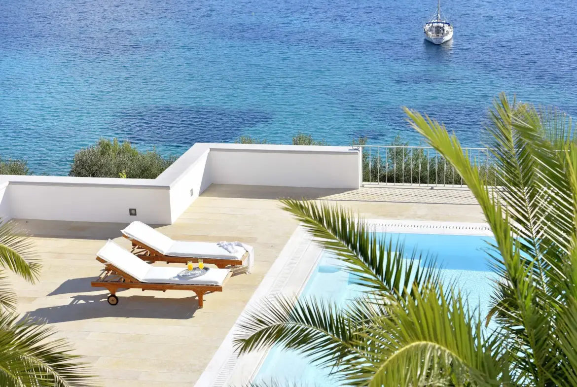 Majestic Ambience – House in Syros