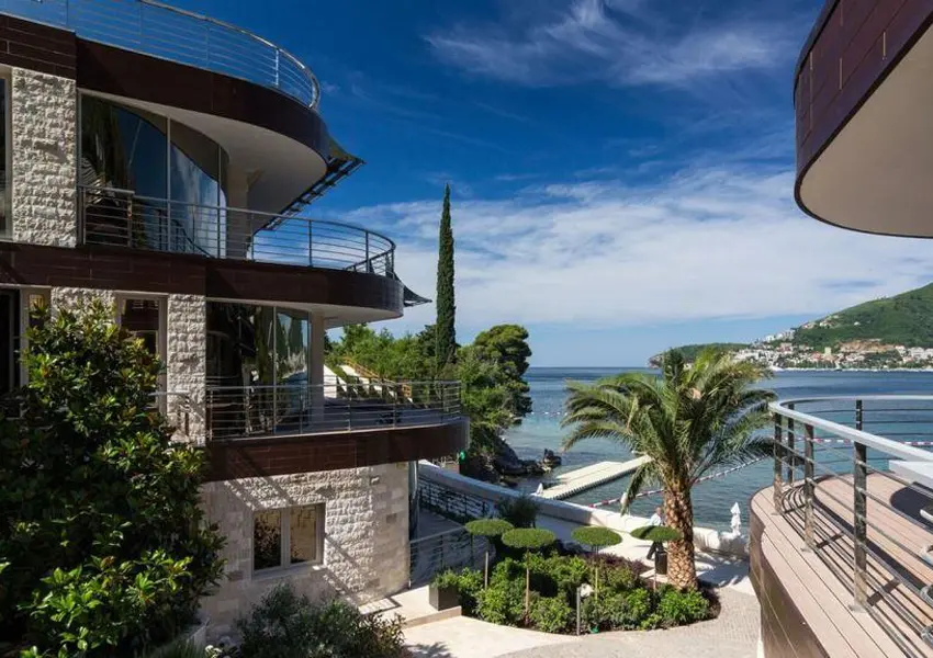 Dukley Gardens, Budva