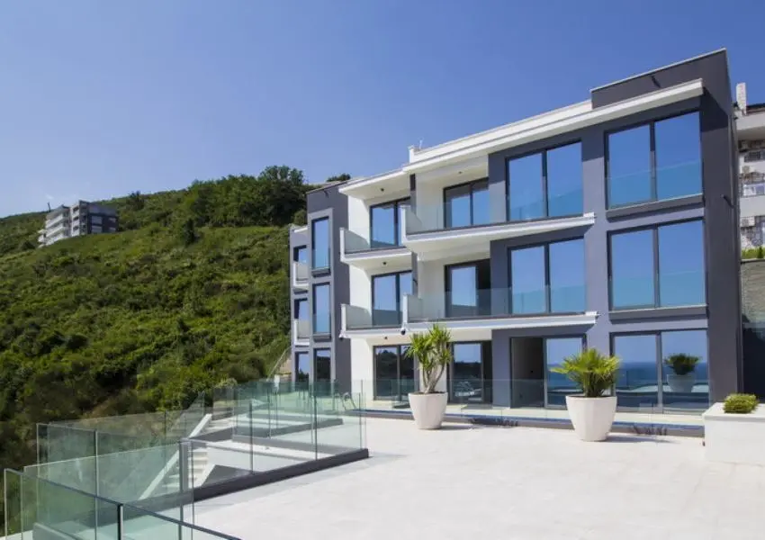 Modern villa with panoramic views of Budva riviera