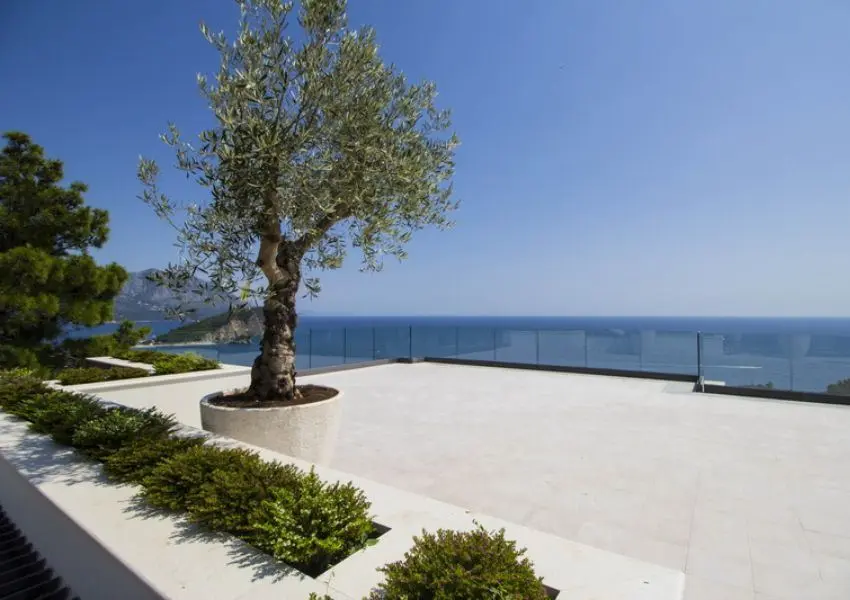 Modern villa with panoramic views of Budva riviera