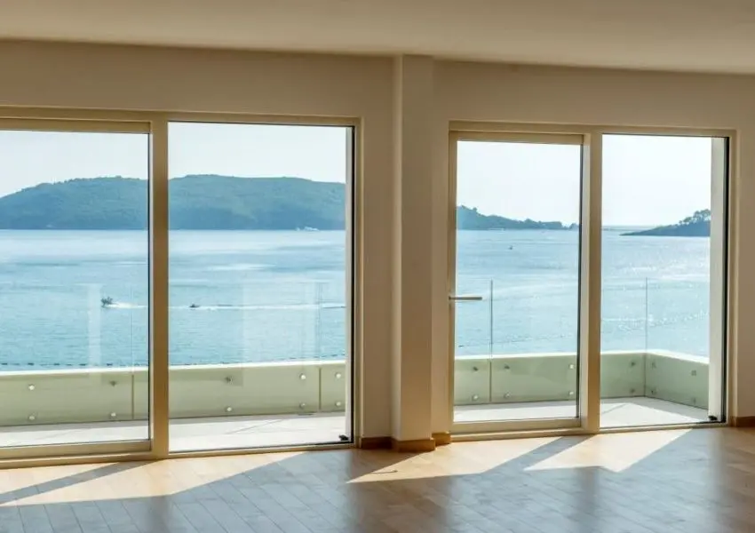 Contemporary high quality apartments on the front line, Rafailovici, Budva