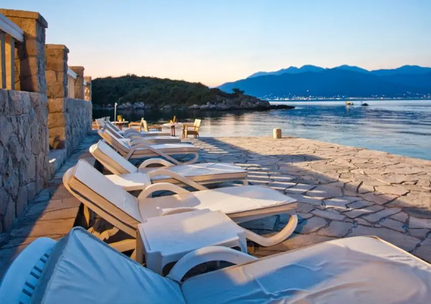 Luxury villa on the sea front, Lustica