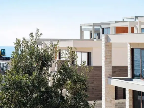 Exquisite complex of villas in Krimovica, Budva Riviera